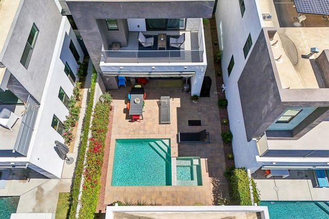 2699 Majestic Way, Palm Springs, CA 92262