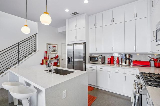 2699 Majestic Way, Palm Springs, CA 92262