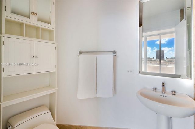 848 BRICKELL KEY DR 4306, Miami, FL 33131