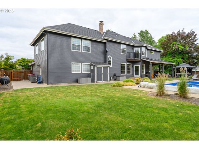 2351 Nw PINEHURST Dr, Mc Minnville, OR 97128