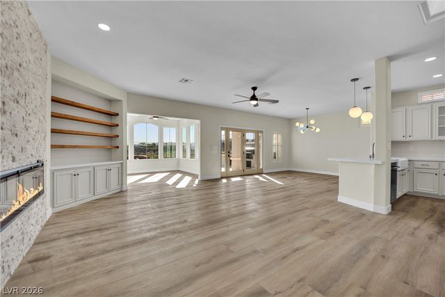 2900 Forest Grove Drive, Henderson, NV 89052