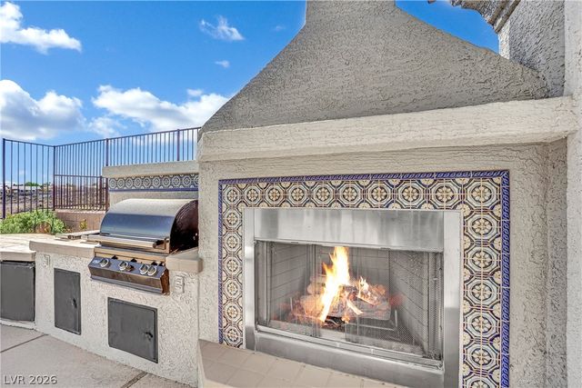 2900 Forest Grove Drive, Henderson, NV 89052