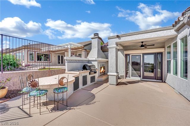 2900 Forest Grove Drive, Henderson, NV 89052