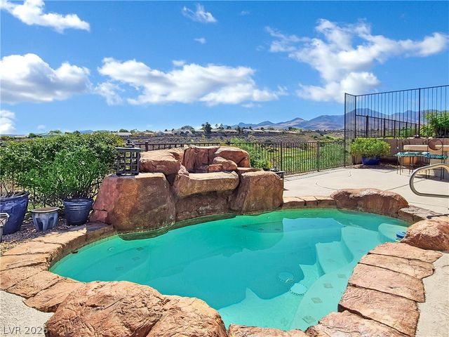 2900 Forest Grove Drive, Henderson, NV 89052