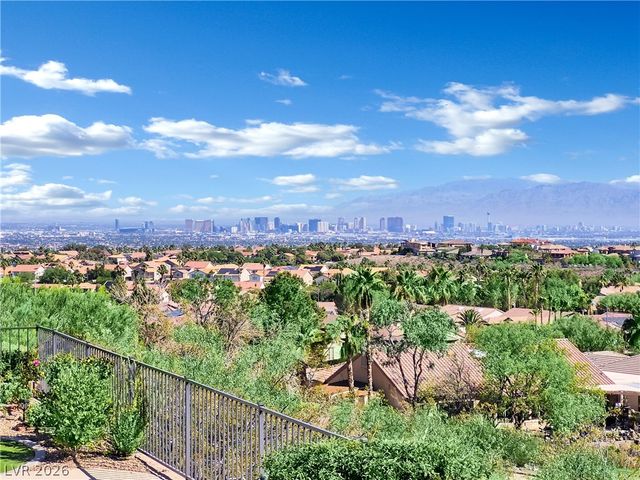 2900 Forest Grove Drive, Henderson, NV 89052