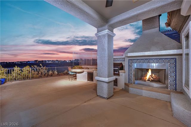 2900 Forest Grove Drive, Henderson, NV 89052