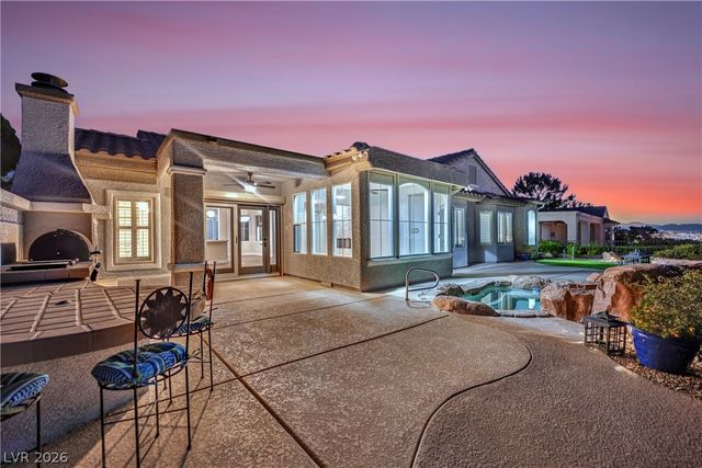 2900 Forest Grove Drive, Henderson, NV 89052