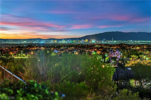 2900 Forest Grove Drive, Henderson, NV 89052