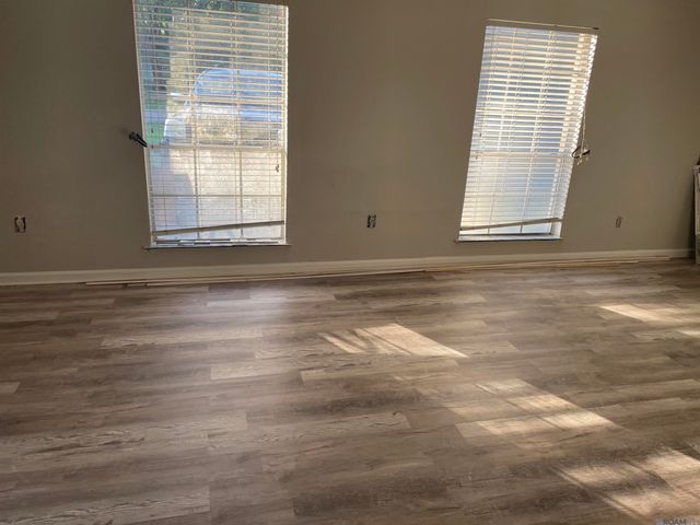 1878 Mullen Dr, Baton Rouge, LA 70810