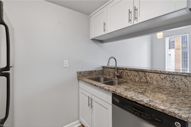 314 Pacific DR, Hampton, VA 23666