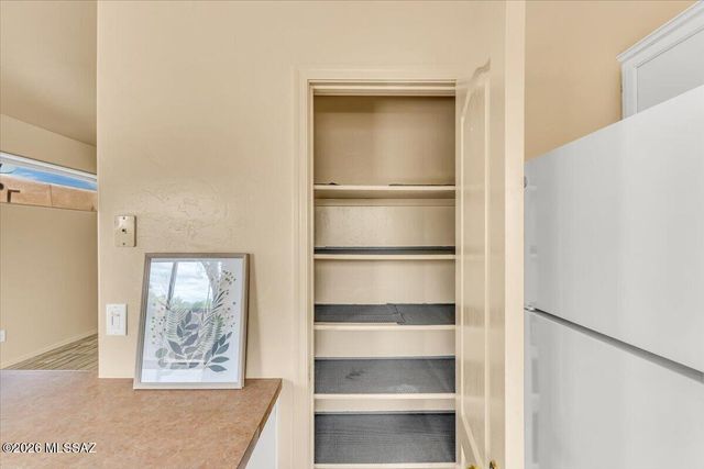 5359 N Willow Thicket Way, Tucson, AZ 85704
