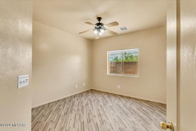 5359 N Willow Thicket Way, Tucson, AZ 85704