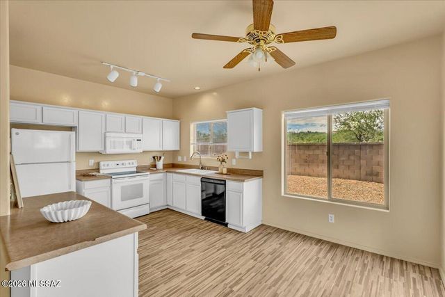 5359 N Willow Thicket Way, Tucson, AZ 85704