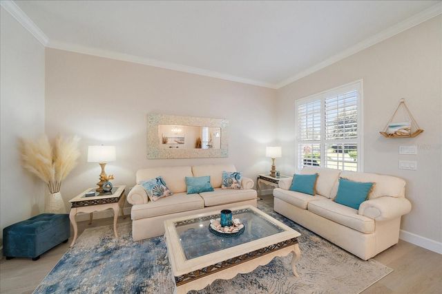 6708 DREWRYS BLUFF, Bradenton, FL 34203