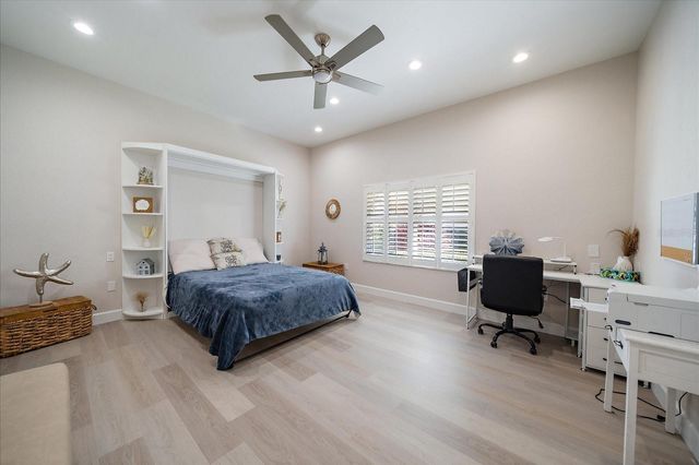 6708 DREWRYS BLUFF, Bradenton, FL 34203