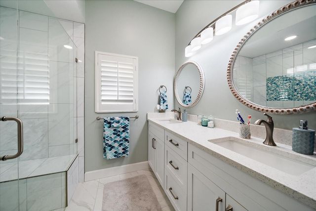 6708 DREWRYS BLUFF, Bradenton, FL 34203