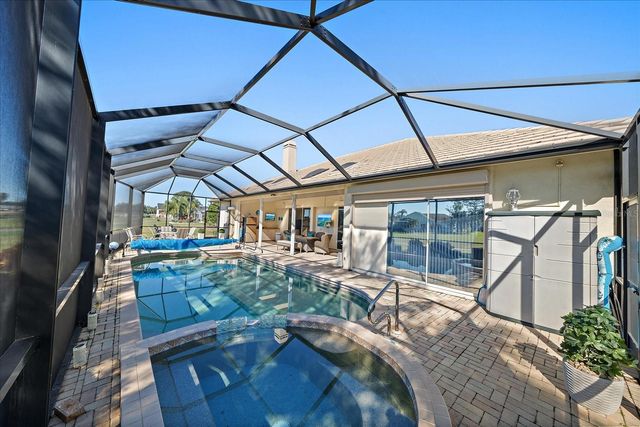 6708 DREWRYS BLUFF, Bradenton, FL 34203