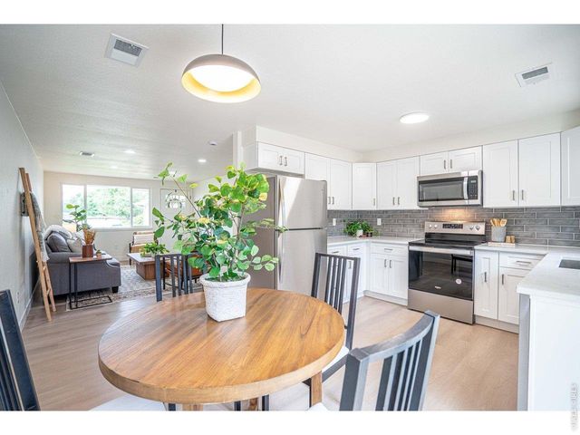 1640 Cheyenne Ave, Loveland, CO 80538