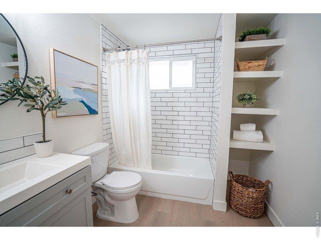 1640 Cheyenne Ave, Loveland, CO 80538