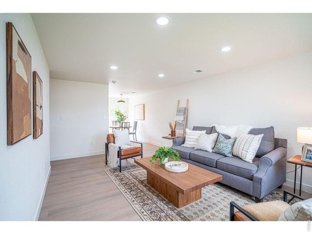 1640 Cheyenne Ave, Loveland, CO 80538