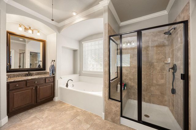 50 N Beech Springs Circle, The Woodlands, TX 77389