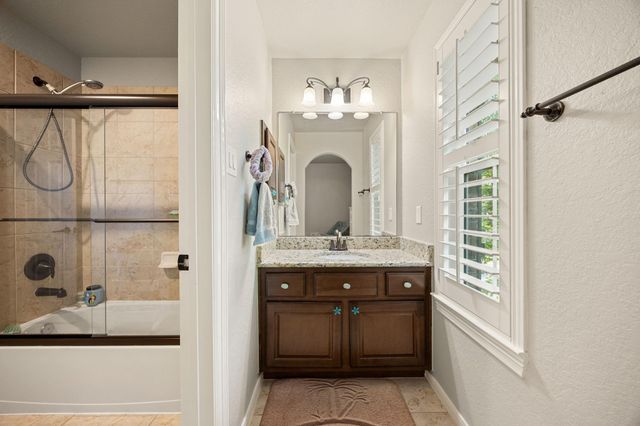50 N Beech Springs Circle, The Woodlands, TX 77389
