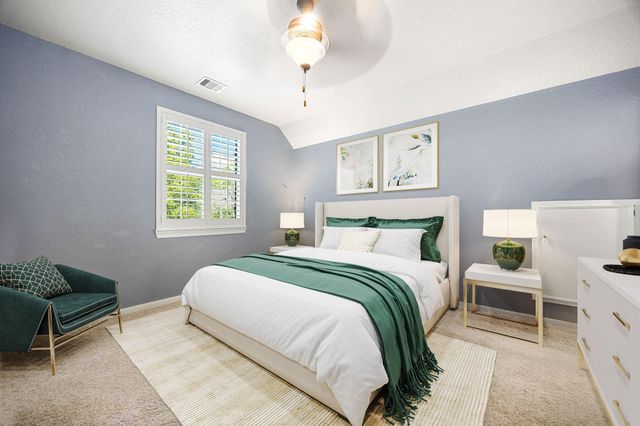 50 N Beech Springs Circle, The Woodlands, TX 77389