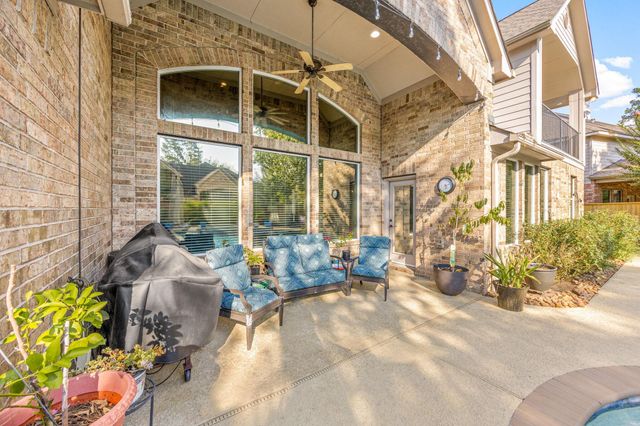 50 N Beech Springs Circle, The Woodlands, TX 77389