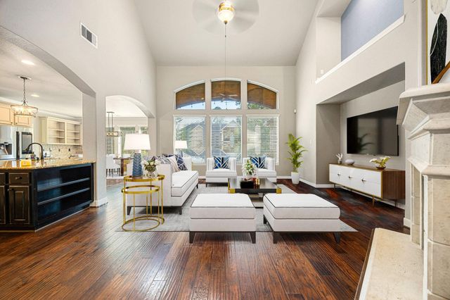 50 N Beech Springs Circle, The Woodlands, TX 77389