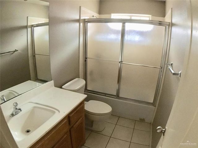 805 Bronze Drive 4, Pharr, TX 78577