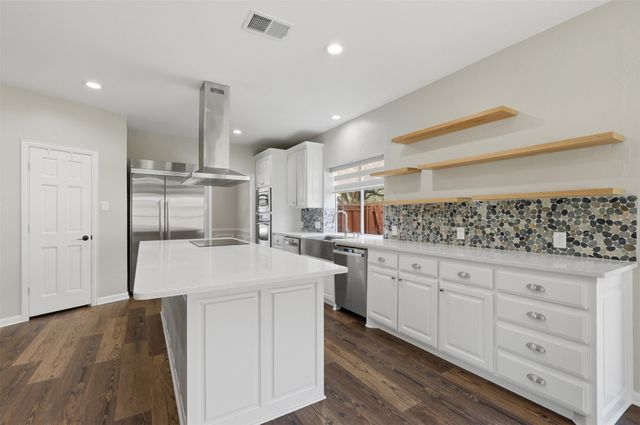 3601 Sandhurst Drive, Flower Mound, TX 75022