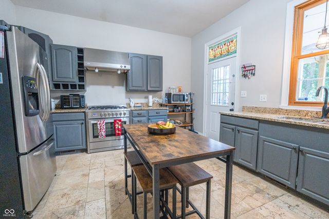 301 National Avenue, Indianapolis, IN 46227