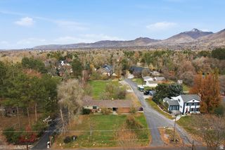 2209 E FARDOWN AVE, Holladay, UT 84121