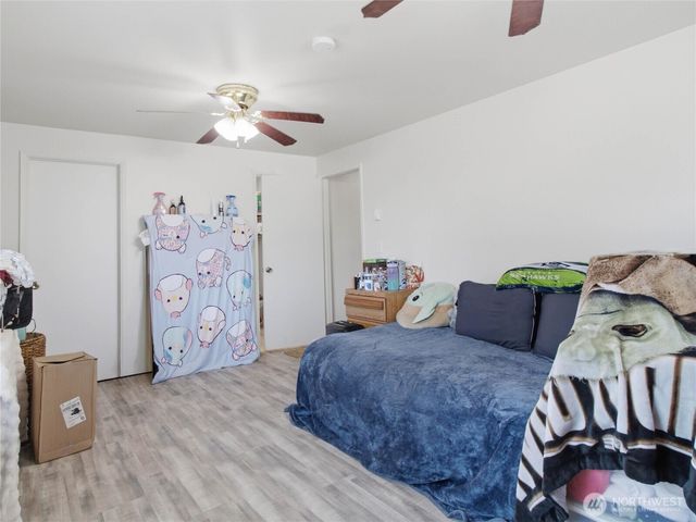 2719 S 125th Street, Seattle, WA 98168