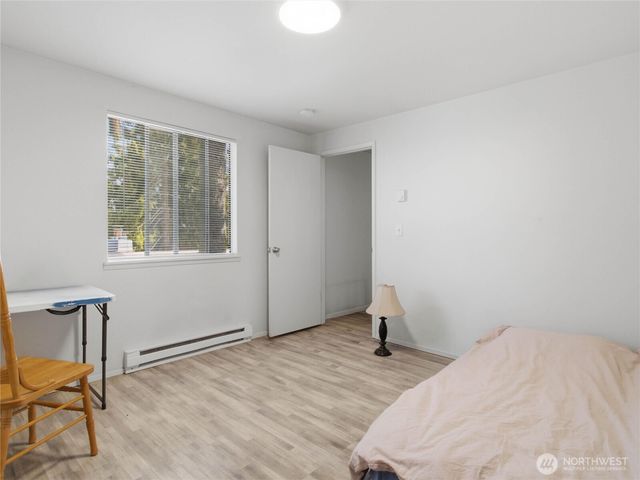 2719 S 125th Street, Seattle, WA 98168