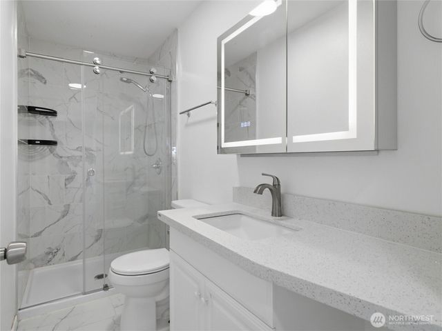 2719 S 125th Street, Seattle, WA 98168
