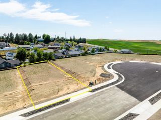 1024 Steptoe View Ln, Cheney, WA 99004