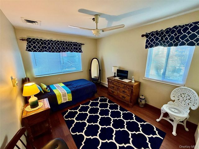 82 Strathmore Gate Drive, Stony Brook, NY 11790