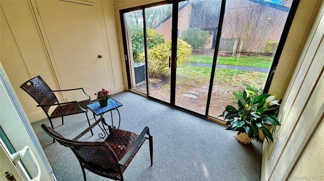 82 Strathmore Gate Drive, Stony Brook, NY 11790