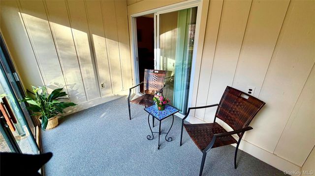 82 Strathmore Gate Drive, Stony Brook, NY 11790