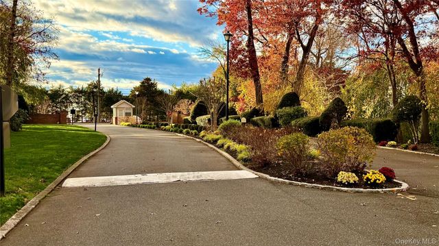 82 Strathmore Gate Drive, Stony Brook, NY 11790