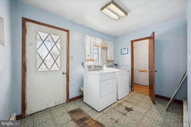 7146 EDMUND ST, Philadelphia, PA 19135