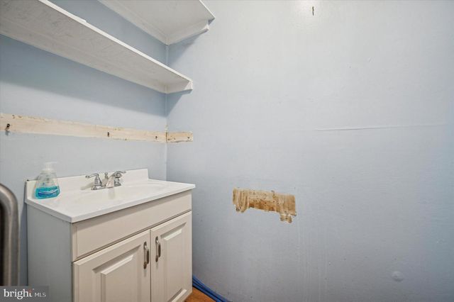 7146 EDMUND ST, Philadelphia, PA 19135