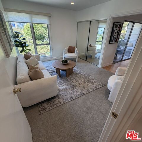 1328 Havenhurst Drive 202, West Hollywood, CA 90046