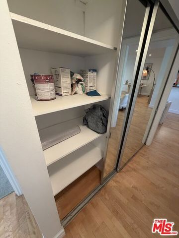 1328 Havenhurst Drive 202, West Hollywood, CA 90046