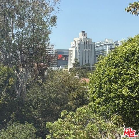 1328 Havenhurst Drive 202, West Hollywood, CA 90046