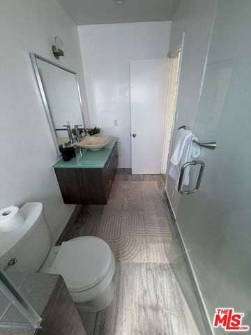 1328 Havenhurst Drive 202, West Hollywood, CA 90046