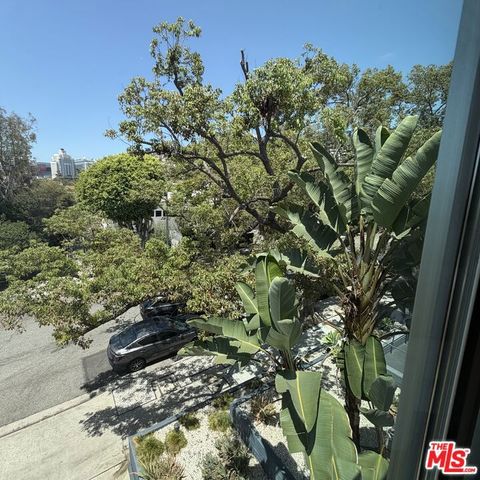 1328 Havenhurst Drive 202, West Hollywood, CA 90046