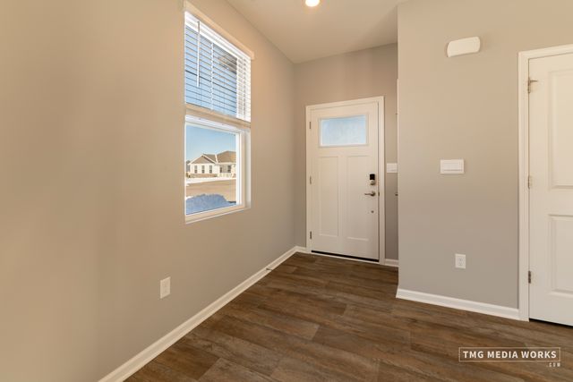 1175 Sonoma Court, Pingree Grove, IL 60140