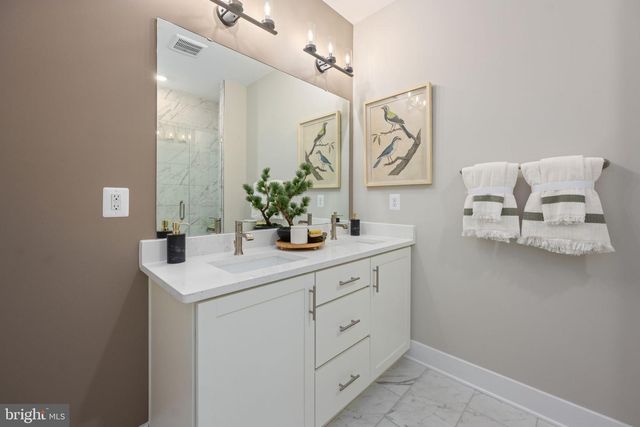 8903 CURIE ST, Manassas, VA 20109